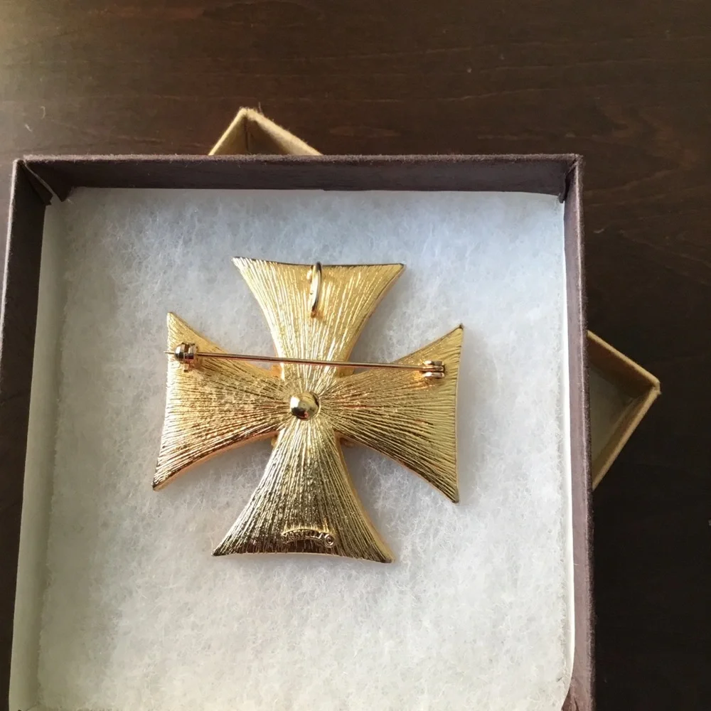 Marvella Gold Suede Maltese Cross Pin Pendant